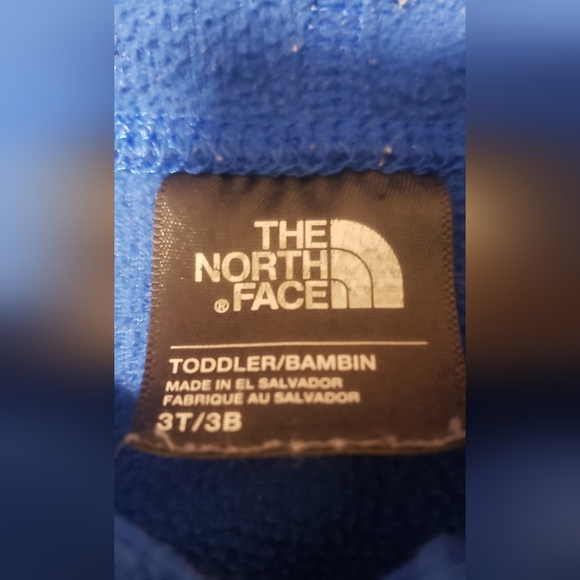 3 For 30$ Boys Northface Sweater - Picture 2 of 3